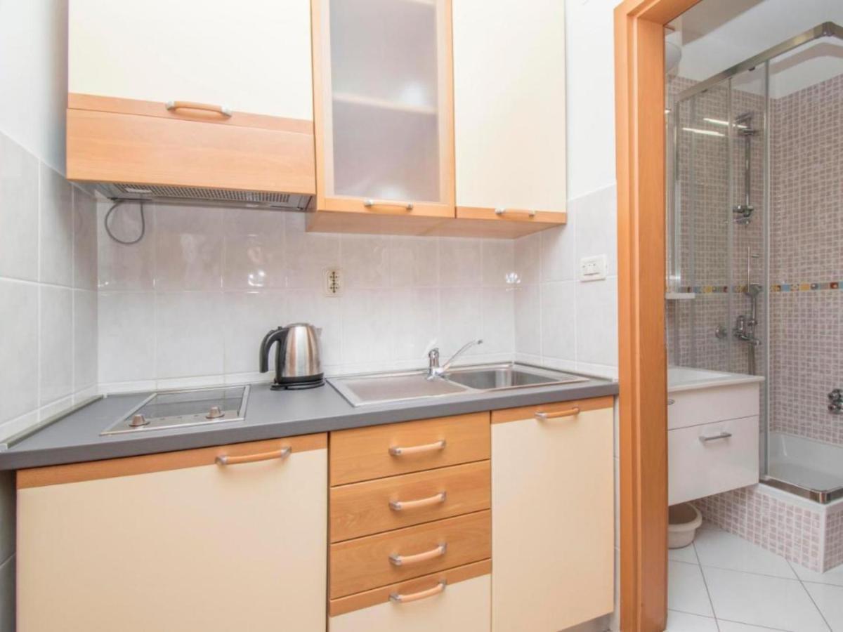 Apartments Antonio Tucepi Ngoại thất bức ảnh