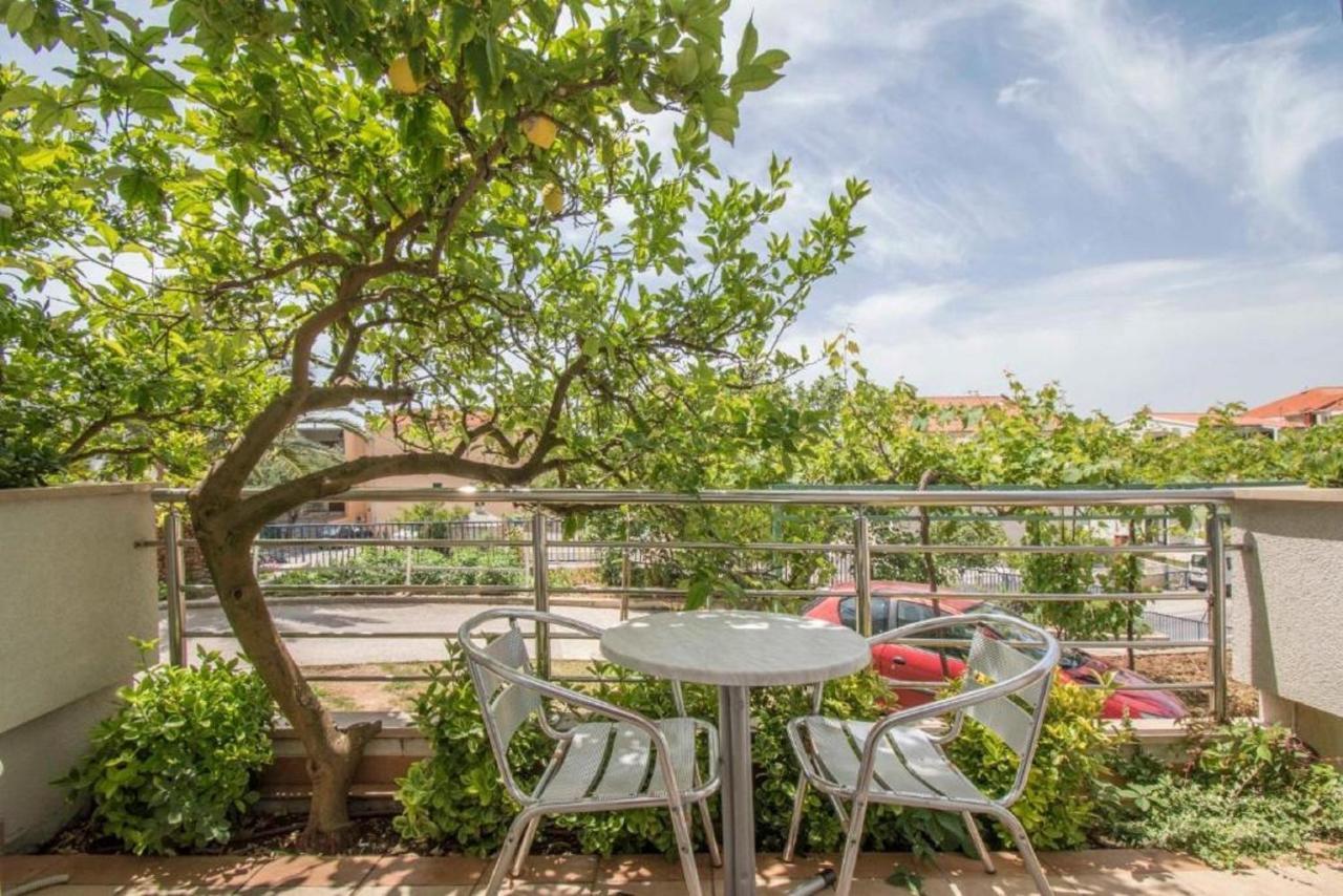 Apartments Antonio Tucepi Ngoại thất bức ảnh