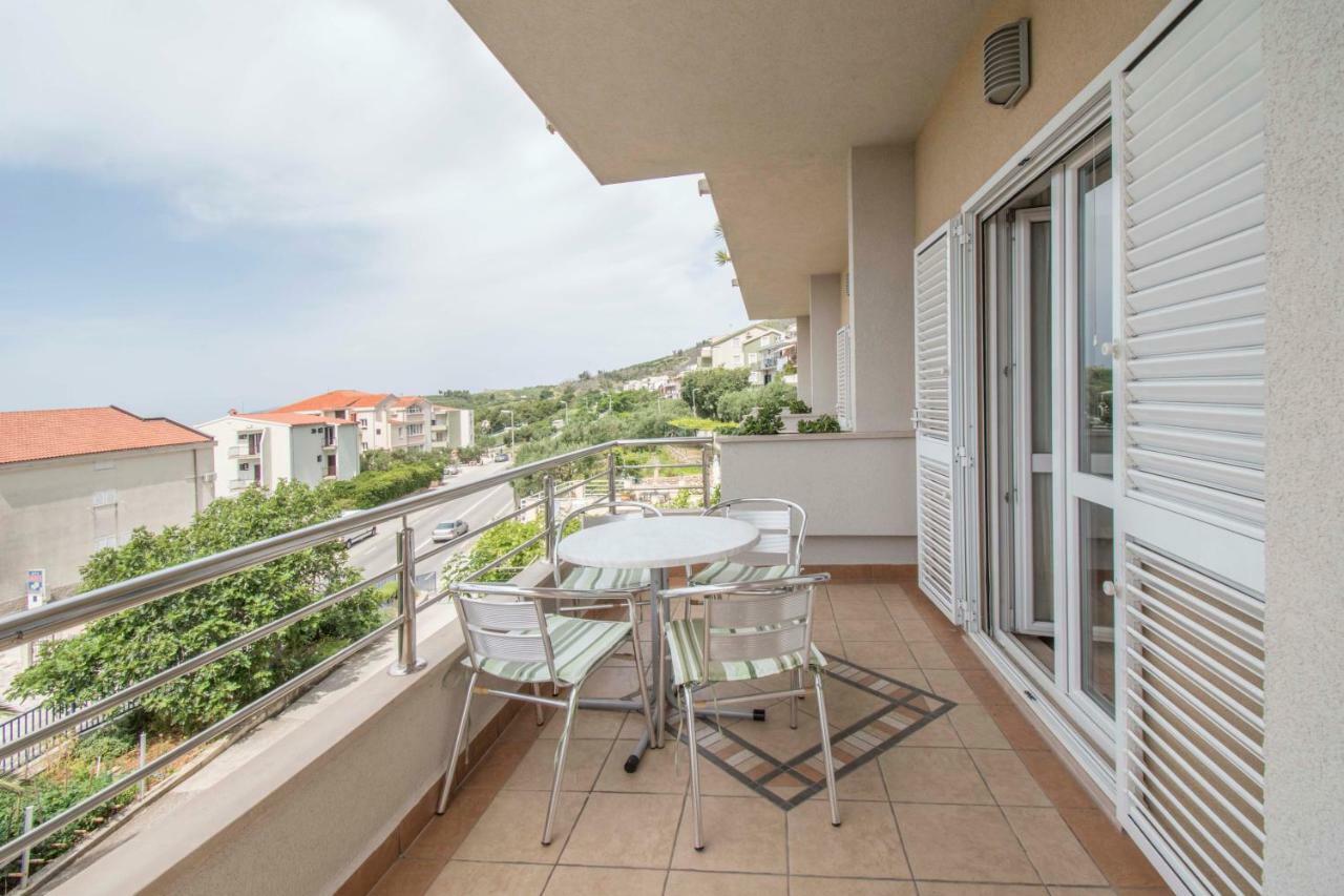 Apartments Antonio Tucepi Ngoại thất bức ảnh