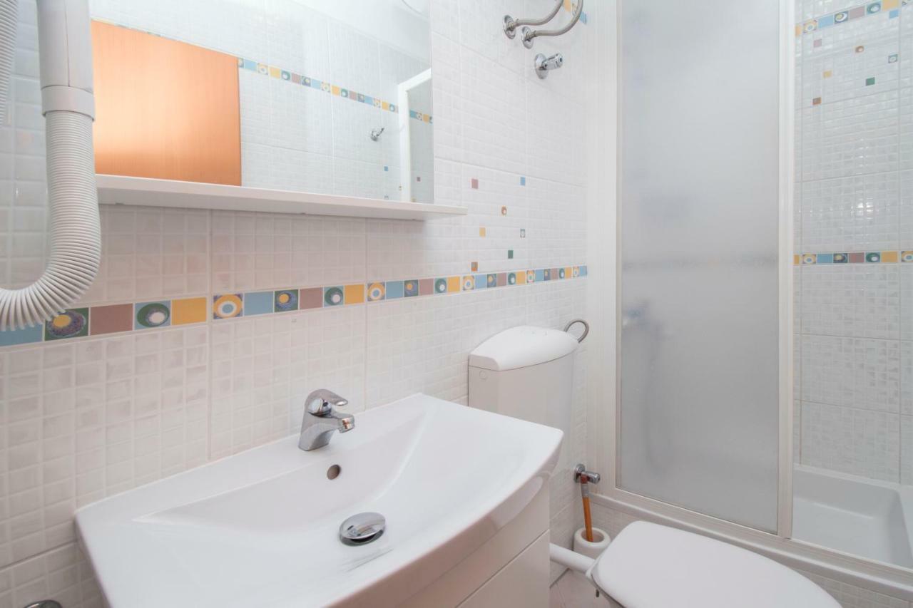 Apartments Antonio Tucepi Ngoại thất bức ảnh