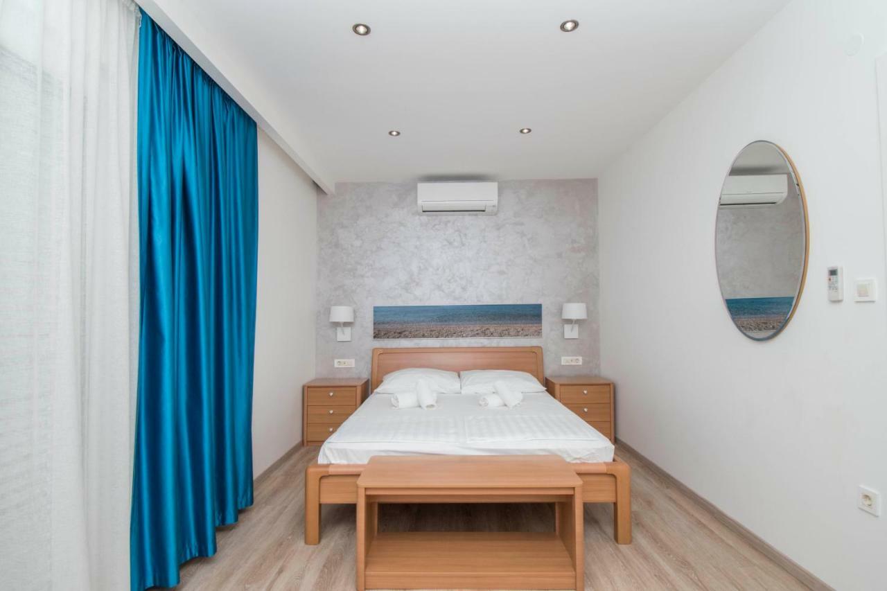 Apartments Antonio Tucepi Ngoại thất bức ảnh